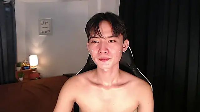 Snapshot of asian_dai chatting on August 2026 04:55:02 AM asian dai online show from August 2026 04:55:02 AM