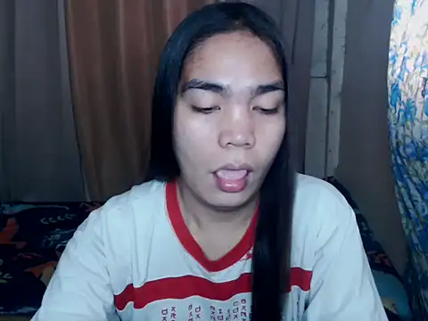 Simple Martina online show from November 2025 01:28:02 AM