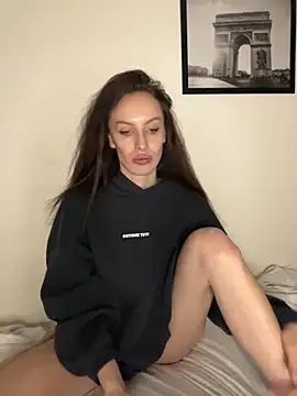 goodgirldevil online show from February 2026 09:51:02 PM