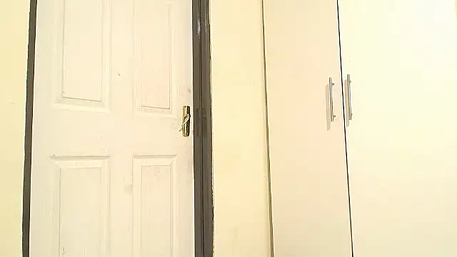 Goddessberry online show from November 2025 03:52:02 AM