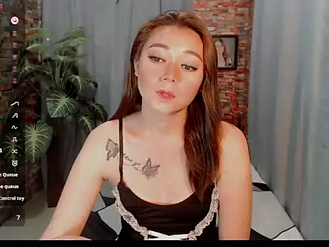 cutemac69 online show from November 2025 12:06:01 PM