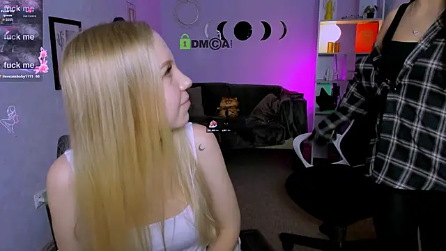 Snapshot of miki-niki chatting on September 2025 01:15:02 PM miki-niki online show from September 2025 01:15:02 PM