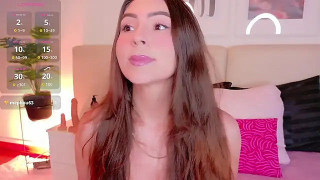 Heraa Piett online show from October 2025 12:01:02 PM