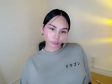 Snapshot of holly_tabby chatting on March 2026 08:14:01 PM holly tabby online show from March 2026 08:14:01 PM