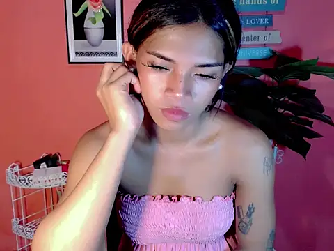 Sweet ThaliaXX online show from September 2025 10:15:02 AM