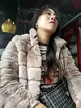 Snapshot of babychill09 chatting on October 2025 02:17:01 AM babychill09 online show from October 2025 02:17:01 AM