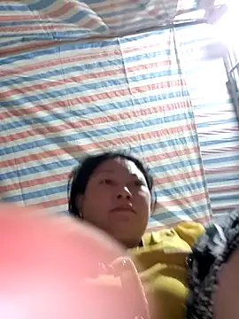 yoowwmr online show from November 2025 04:51:02 PM