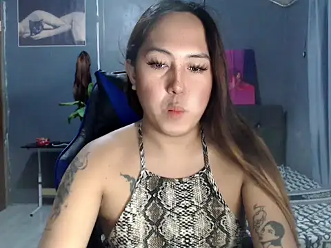 Snapshot of urtranspinay chatting on November 2025 04:51:01 PM urtranspinay online show from November 2025 04:51:01 PM