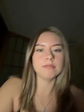 Tomyris yuki online show from November 2025 08:20:01 PM