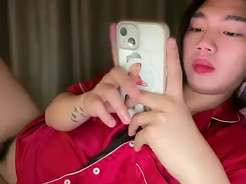 kat mire online show from April 2026 06:49:01 PM