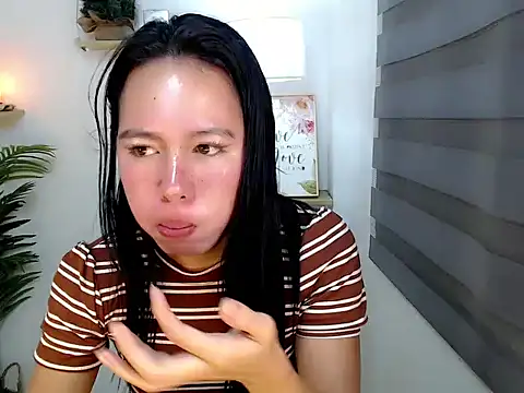 kimbratx online show from November 2025 09:59:02 PM