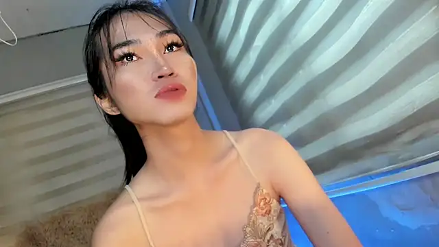 Snapshot of lovelychanel69xx chatting on September 2025 11:27:02 PM lovelychanel69xx online show from September 2025 11:27:02 PM