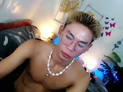 naughty rence online show from May 2026 10:11:02 AM
