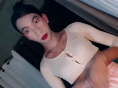 xyourdreamtrans online show from November 2025 03:52:01 AM