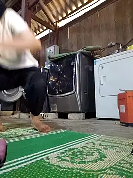 Snapshot of cincin_677 chatting on October 2025 02:33:01 AM cincin 677 online show from October 2025 02:33:01 AM