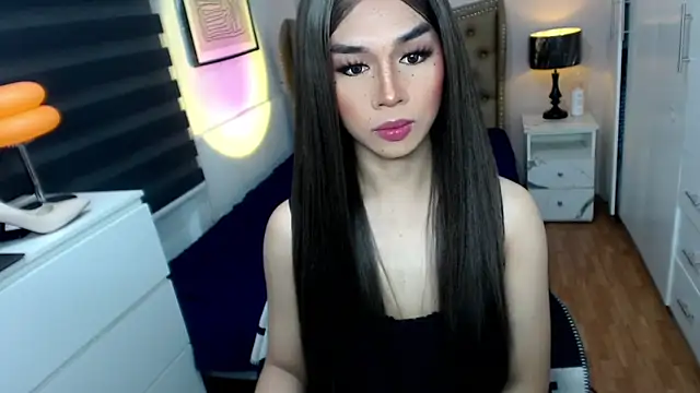 solana imani online show from September 2025 03:17:01 PM