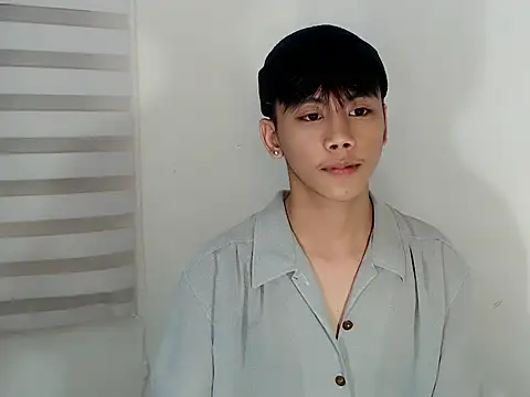 Snapshot of ynotyu chatting on October 2025 03:36:01 PM ynotyu online show from October 2025 03:36:01 PM