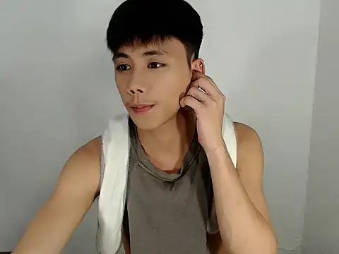 Snapshot of ynotyu chatting on January 2026 03:16:01 PM ynotyu online show from January 2026 03:16:01 PM