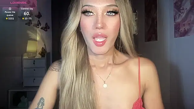 Snapshot of Lust-sluttymira chatting on February 2026 04:54:02 PM Lust-sluttymira online show from February 2026 04:54:02 PM