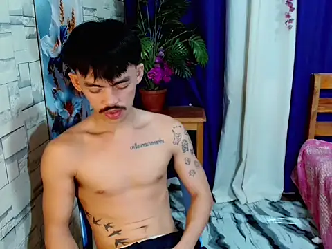 urhunky boy online show from July 2026 03:37:01 AM
