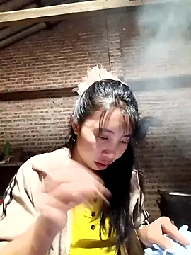 emaame68 online show from December 2025 03:20:04 PM