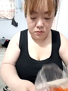 Snapshot of Cindy237st chatting on September 2025 04:06:02 AM Cindy237st online show from September 2025 04:06:02 AM