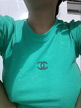 Shiny Babe online show from January 2026 07:24:02 AM