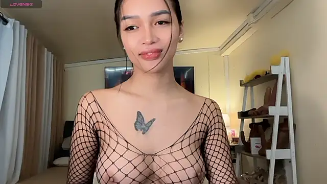 Snapshot of _agatha143_ chatting on June 2026 02:42:01 AM agatha143 online show from June 2026 02:42:01 AM