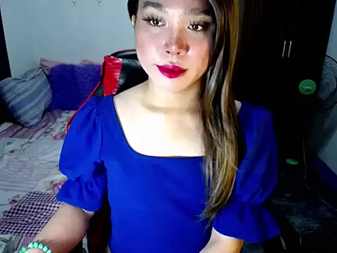 Urassiansweetcummer online show from October 2025 02:20:01 AM