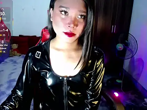 Urassiansweetcummer online show from July 2026 01:45:02 AM