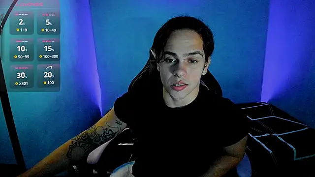 Snapshot of Maximiliano_scoott__ chatting on September 2025 07:58:02 PM Maximiliano scoott   online show from September 2025 07:58:02 PM