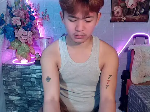 Snapshot of Albertx_Destroyer69 chatting on May 2026 02:41:02 AM Albertx Destroyer69 online show from May 2026 02:41:02 AM