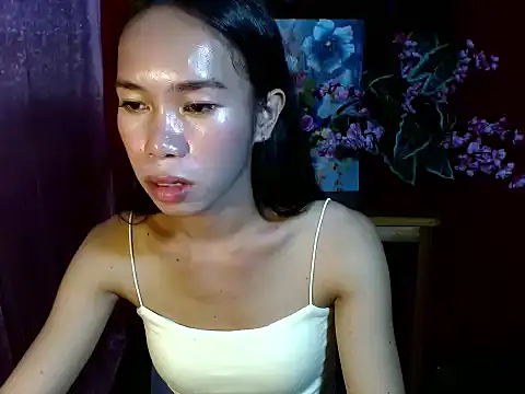 Snapshot of Shindoll chatting on August 2026 10:10:01 AM Shindoll online show from August 2026 10:10:01 AM
