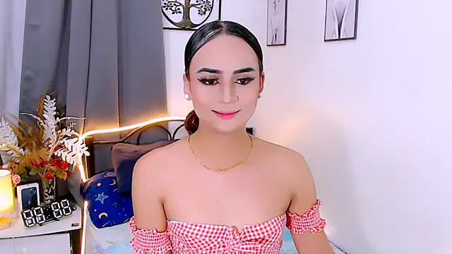 Zialustts online show from November 2025 03:17:02 AM