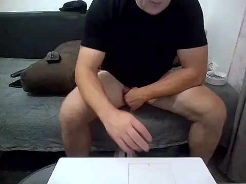 DaDDyLoVeSu83 online show from October 2025 07:03:02 PM