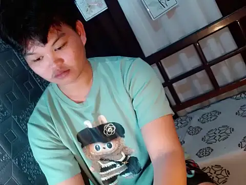 Reynelcock online show from September 2025 03:34:02 PM