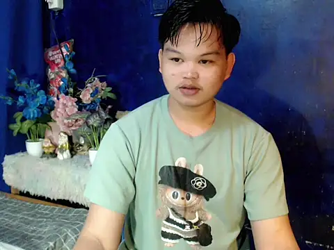 Reynelcock online show from February 2026 04:27:02 PM