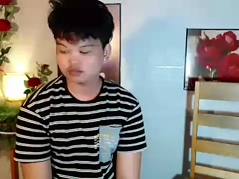 Reynelcock online show from July 2026 04:38:02 AM