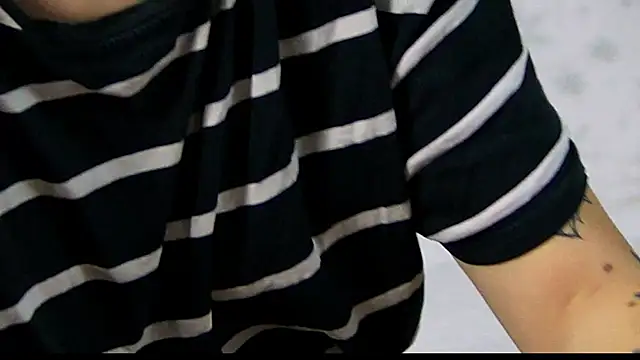 SarraRay online show from January 2026 06:11:01 PM