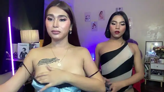 CassieXMarga online show from November 2025 01:54:02 PM