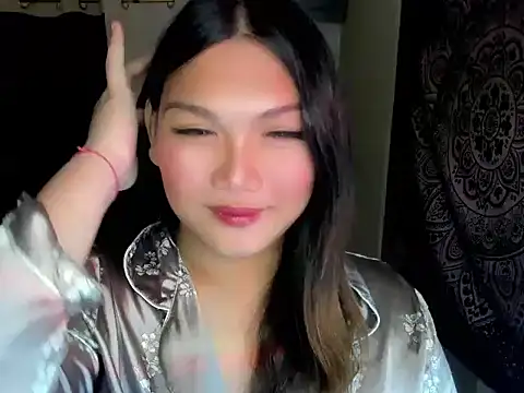 Lou heart online show from November 2025 07:47:02 PM