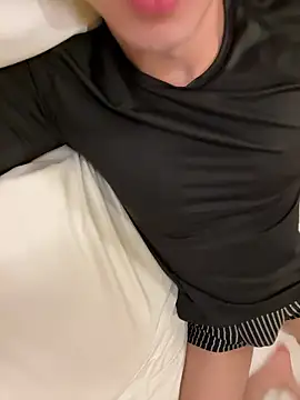 gochu1004 online show from November 2025 02:54:01 PM