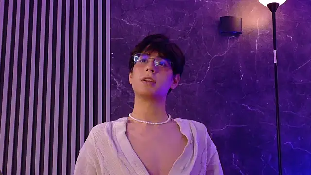 luixdust  online show from September 2025 05:53:02 AM