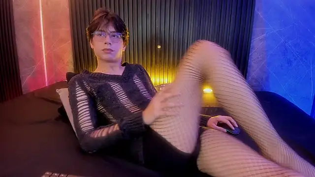 luixdust  online show from November 2025 11:19:01 AM