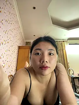 D2sweet online show from October 2025 02:29:02 PM