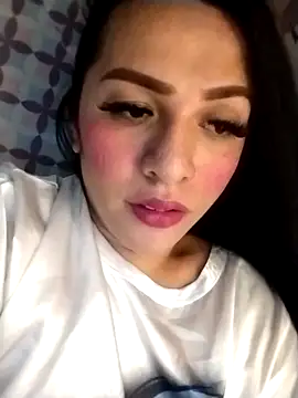 enoria1992 online show from February 2026 02:05:01 AM