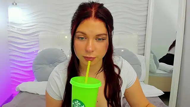 Snapshot of LizyBex chatting on October 2025 05:37:02 AM LizyBex online show from October 2025 05:37:02 AM