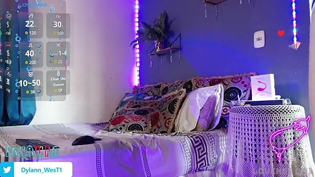 Dylann west online show from September 2025 04:20:02 PM