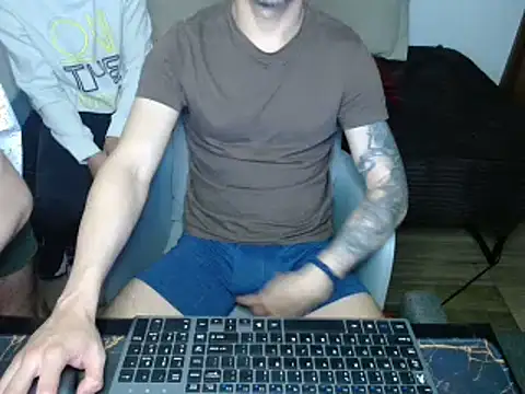 Snapshot of bossking017 chatting on February 2025 02:29:02 AM bossking017 online show from February 2025 02:29:02 AM