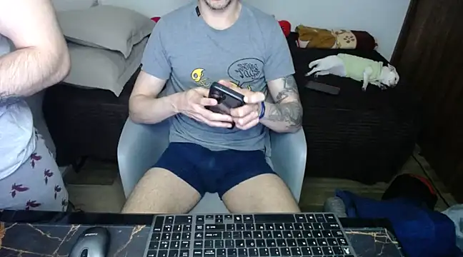 Snapshot of bossking017 chatting on February 2025 04:35:01 AM bossking017 online show from February 2025 04:35:01 AM